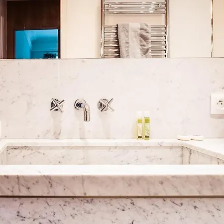Apartmán Luxurious In The Heart Of