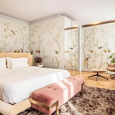 Luxurious In The Heart Of Apartmán Paříž
